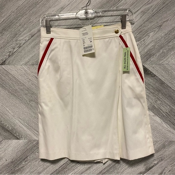 Escada Sport | Skort In White With Red Accents Size 36 NEW - Picture 2 of 8